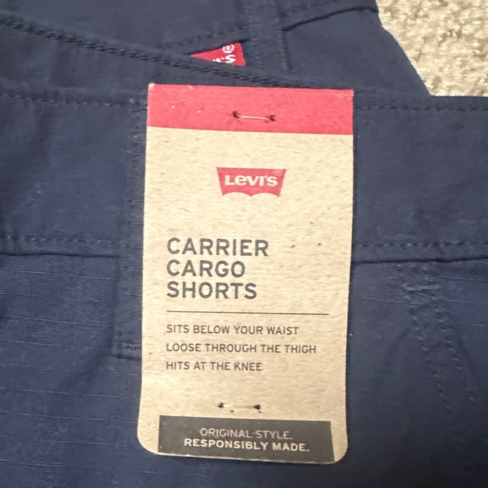 Levi’s Men's Navy Carrier Cargo Shorts 32 - Picture 4 of 6